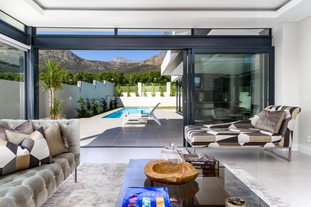 Villa De Luxe Franschhoek Bagian luar foto