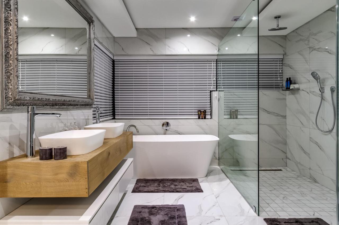 Villa De Luxe Franschhoek Bagian luar foto