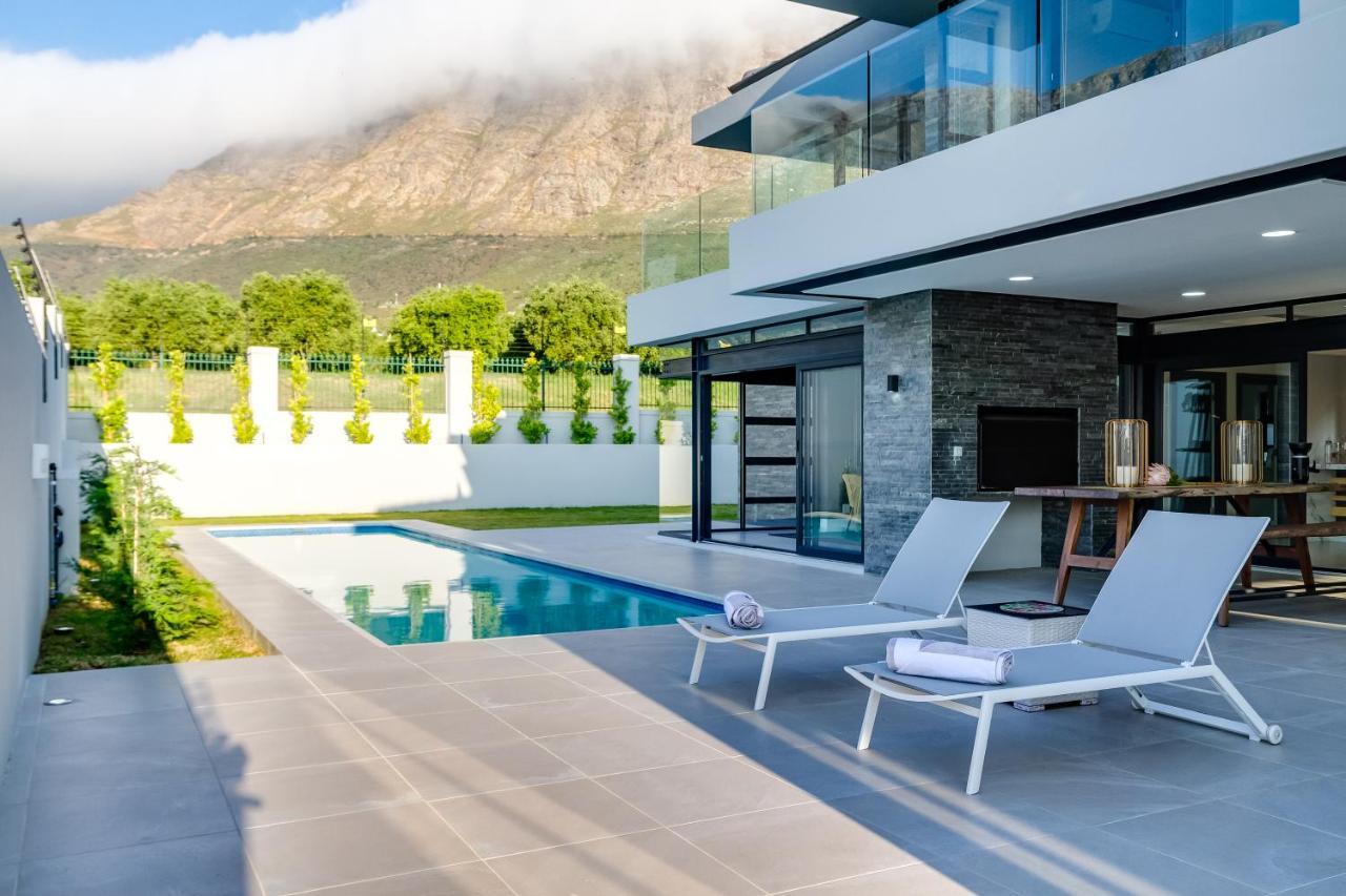 Villa De Luxe Franschhoek Bagian luar foto